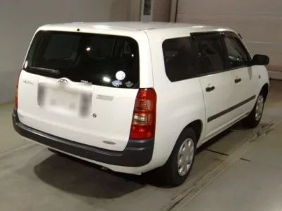 Toyota SUCCEED