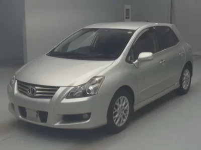 Toyota BLADE