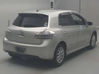 Toyota BLADE