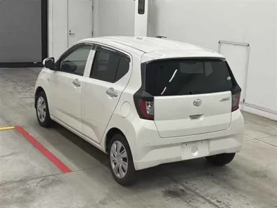 Daihatsu MIRA E S