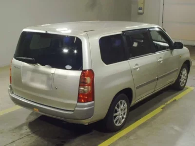 Toyota SUCCEED