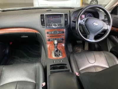 Nissan SKYLINE