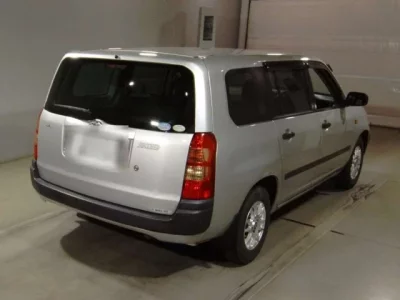Toyota SUCCEED