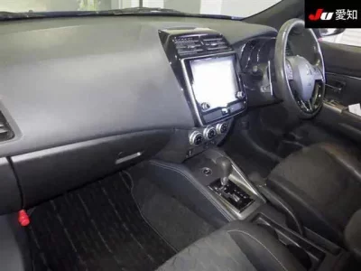 Mitsubishi RVR
