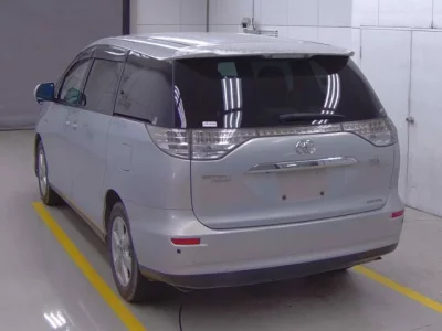 Toyota ESTIMA HYBRID