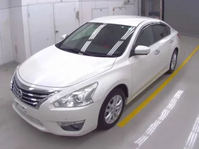 Nissan TEANA