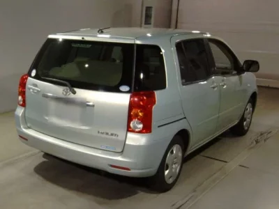 Toyota RAUM