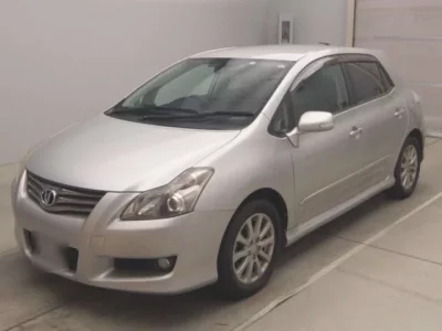 Toyota BLADE