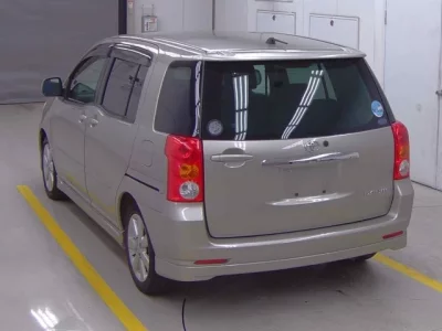 Toyota RAUM