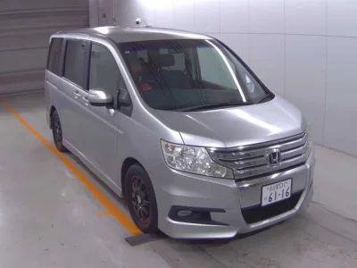 Honda STEP WAGON