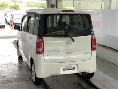 Daihatsu TANTO EXE