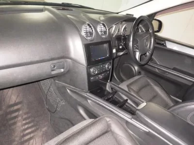 Mercedes-Benz ML CLASS