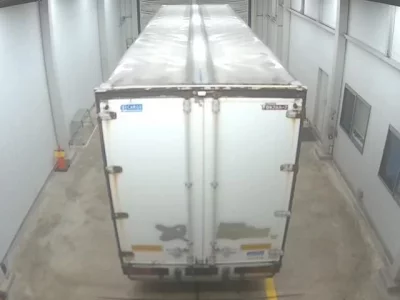 Isuzu TRUCK