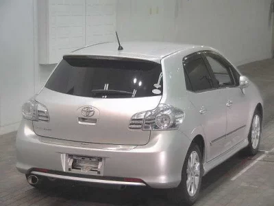 Toyota BLADE