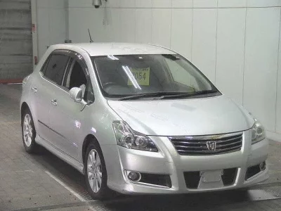 Toyota BLADE