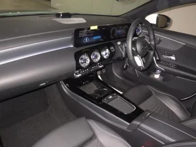 Mercedes-Benz CLA CLASS