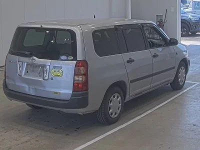 Toyota SUCCEED