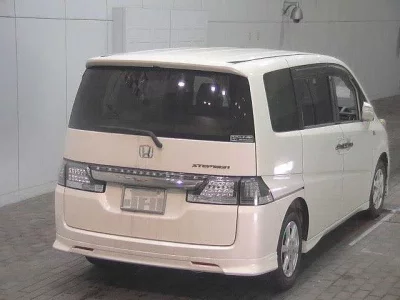 Honda STEP WAGON