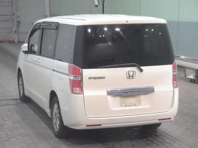 Honda STEP WAGON