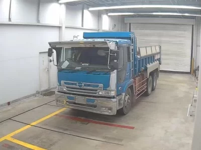 Hino TRUCK
