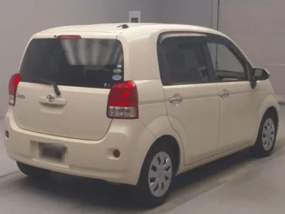 Toyota PORTE