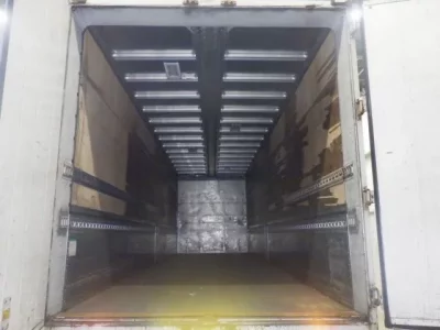 Isuzu TRUCK