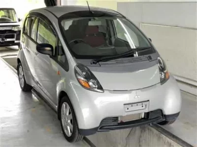 Mitsubishi I