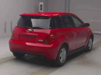 Toyota IST