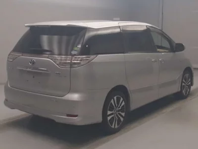 Toyota ESTIMA HYBRID