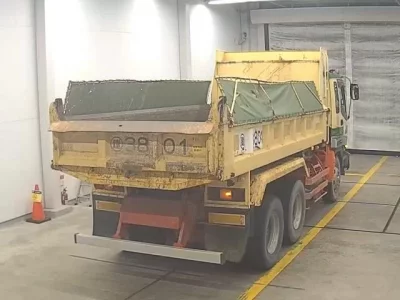 Isuzu TRUCK
