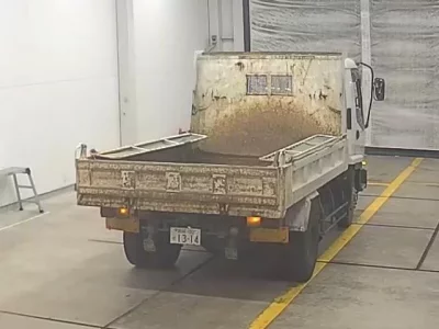 Isuzu FORWARD