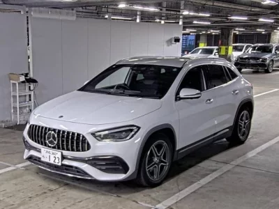 Mercedes-Benz GLA CLASS