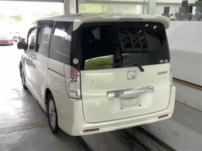 Honda STEP WAGON