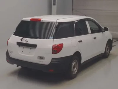 Nissan AD