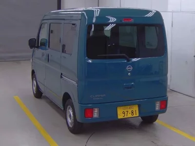 Nissan CLIPPER VAN