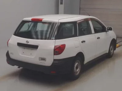 Nissan AD