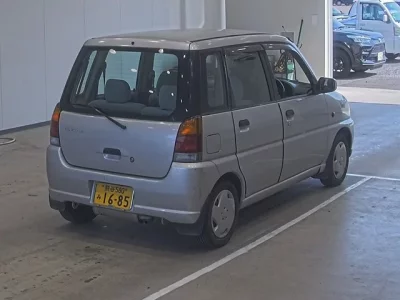 Subaru PLEO