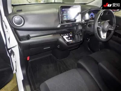 Mitsubishi EK X