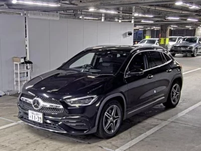 Mercedes-Benz GLA CLASS