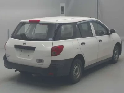 Nissan AD