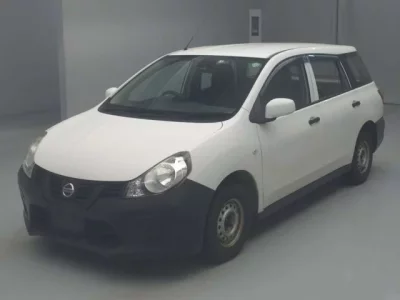 Nissan AD