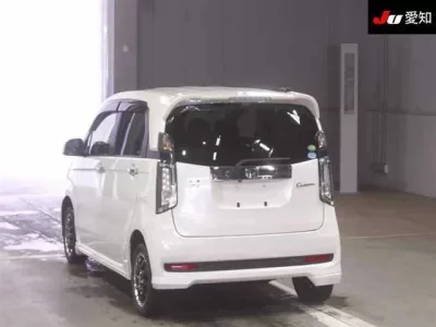 Honda N WGN