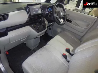 Mitsubishi EK SPACE