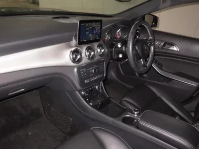 Mercedes-Benz GLA CLASS