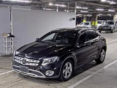 Mercedes-Benz GLA CLASS