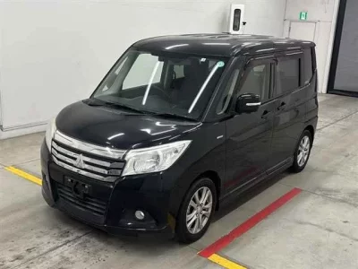 Mitsubishi DELICA D2