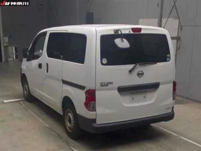 Nissan NV200