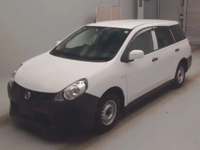 Nissan AD