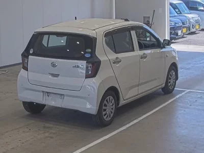 Daihatsu MIRA E S