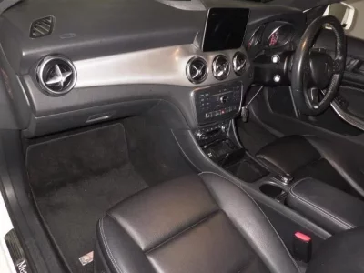 Mercedes-Benz GLA CLASS